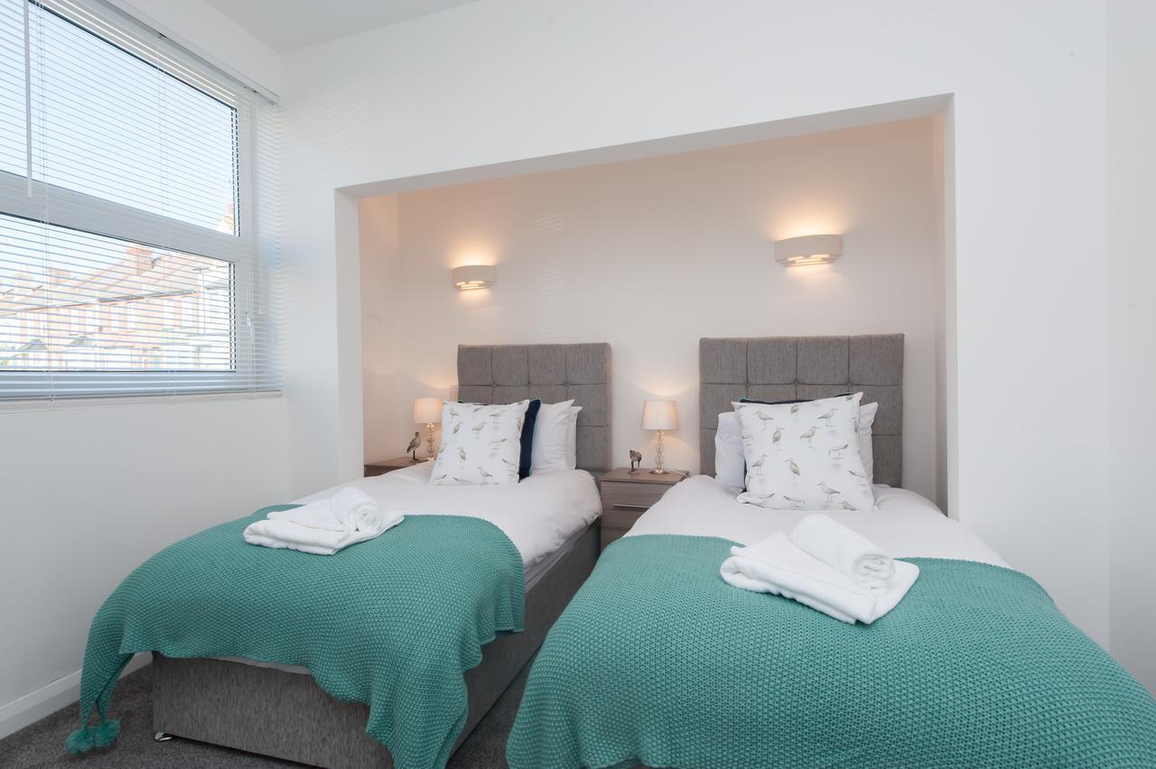 Two Bed Ground Floor Apartment, Sleeps Six, Free Parking And High Speed Wifi Ramsgate Dış mekan fotoğraf