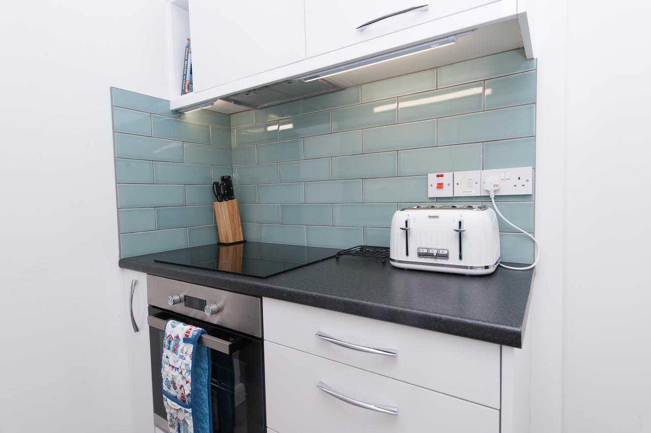 Two Bed Ground Floor Apartment, Sleeps Six, Free Parking And High Speed Wifi Ramsgate Dış mekan fotoğraf